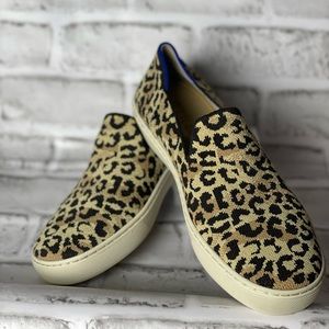 Rothys Womens Slip On Shoes Brown Beige Vegan Knit Leopard Sneaker Loafer 8.5